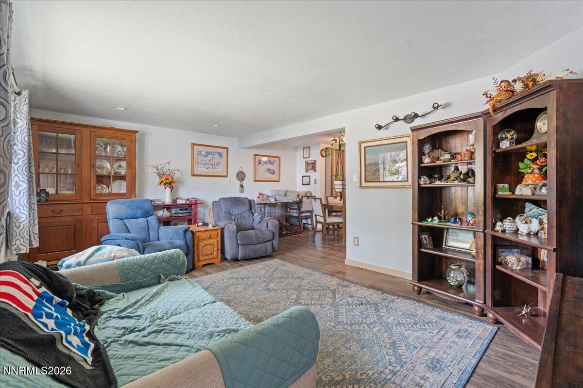 7353 Wallsend Drive Reno, NV 89511 - Photo 3 of 34 Living Room