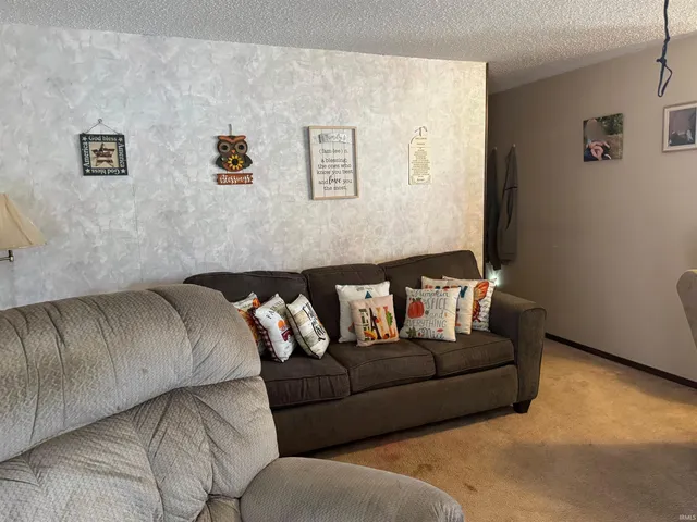 $199,000 | 5 Kelly Drive, Washington, IN 47501