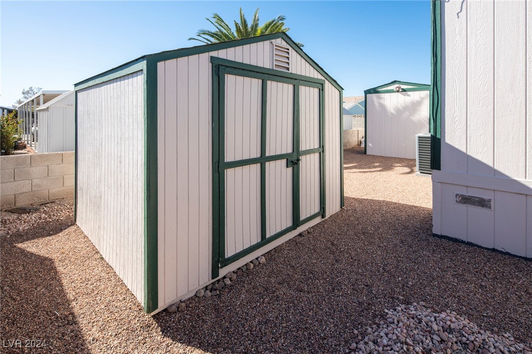 5467 Petaca Road Las Vegas, NV 89122 - Photo 28 of 41