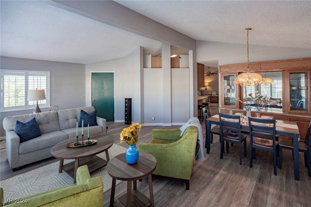 5467 Petaca Road Las Vegas, NV 89122 - Photo 3 of 41