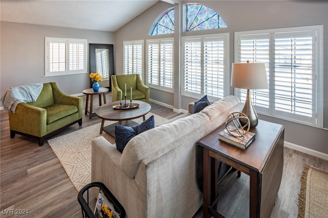 5467 Petaca Road Las Vegas, NV 89122 - Photo 4 of 41