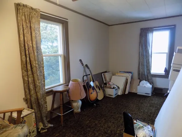 $169,000 | 101 4th Avenue North, Lakefield, MN 56150