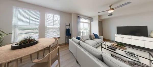 $2,635 | 690 East Algonquin Road, Unit 3211, Schaumburg, IL 60173