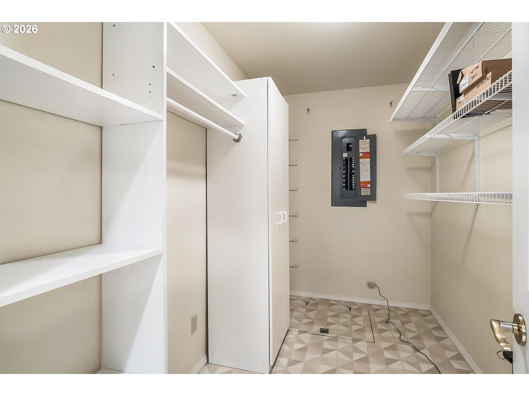 64507 McGrath Road Bend, OR 97701 - Photo 19 of 46 Pantry