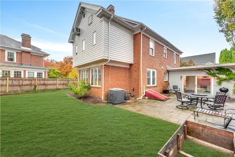 $1,095,000 | 41 Elmway Street, Providence, RI 02906