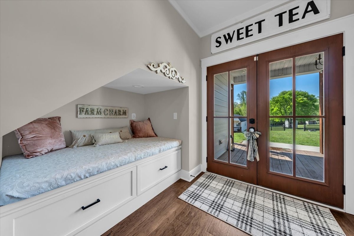 150 Edie Mae Lane Winchester, TN 37398 - Photo 45 of 79 a bedroom with a bed and a window