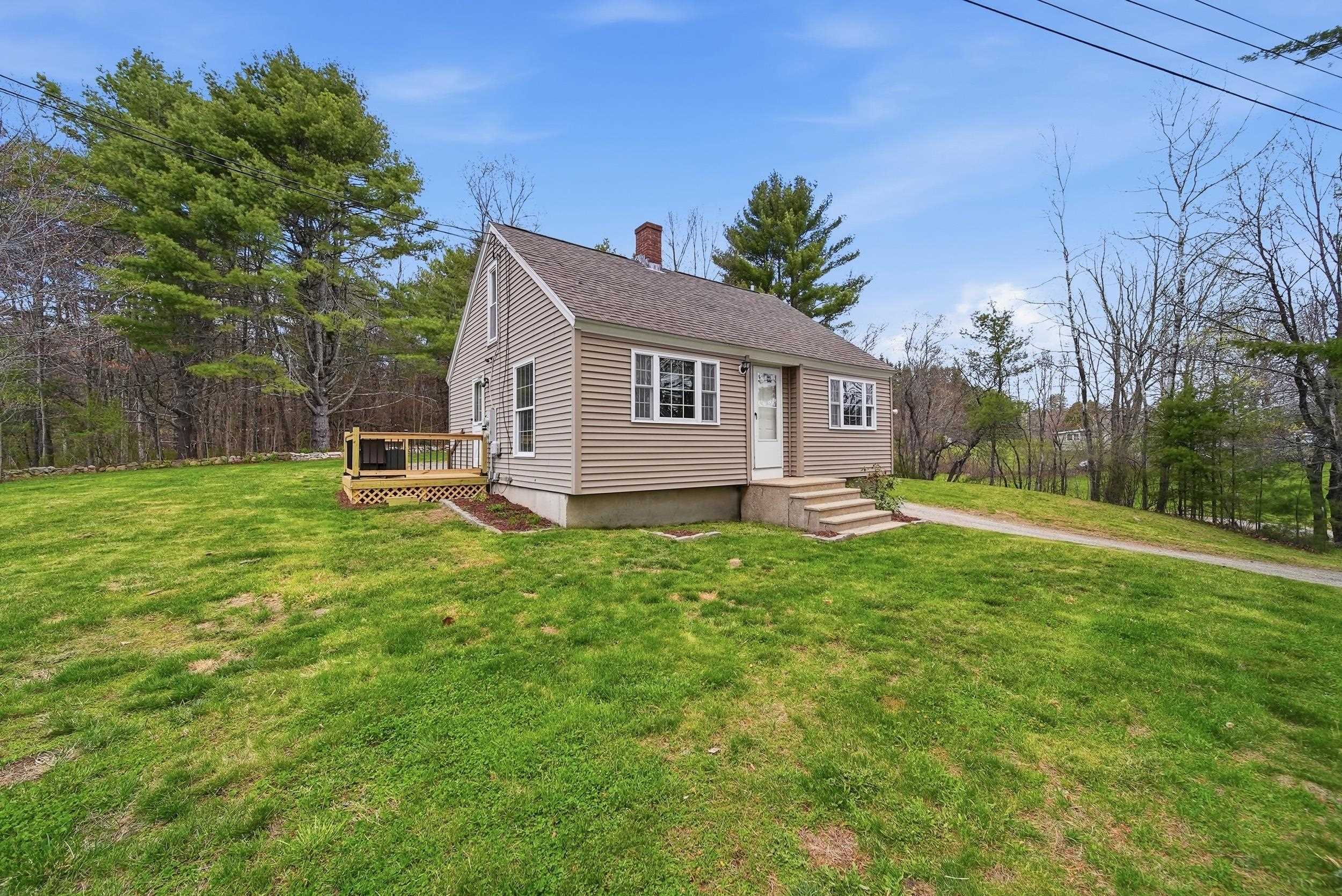 369 Suncook Valley Road Chichester, NH 03258 - Photo 10 of 36 Gallery Image 10
