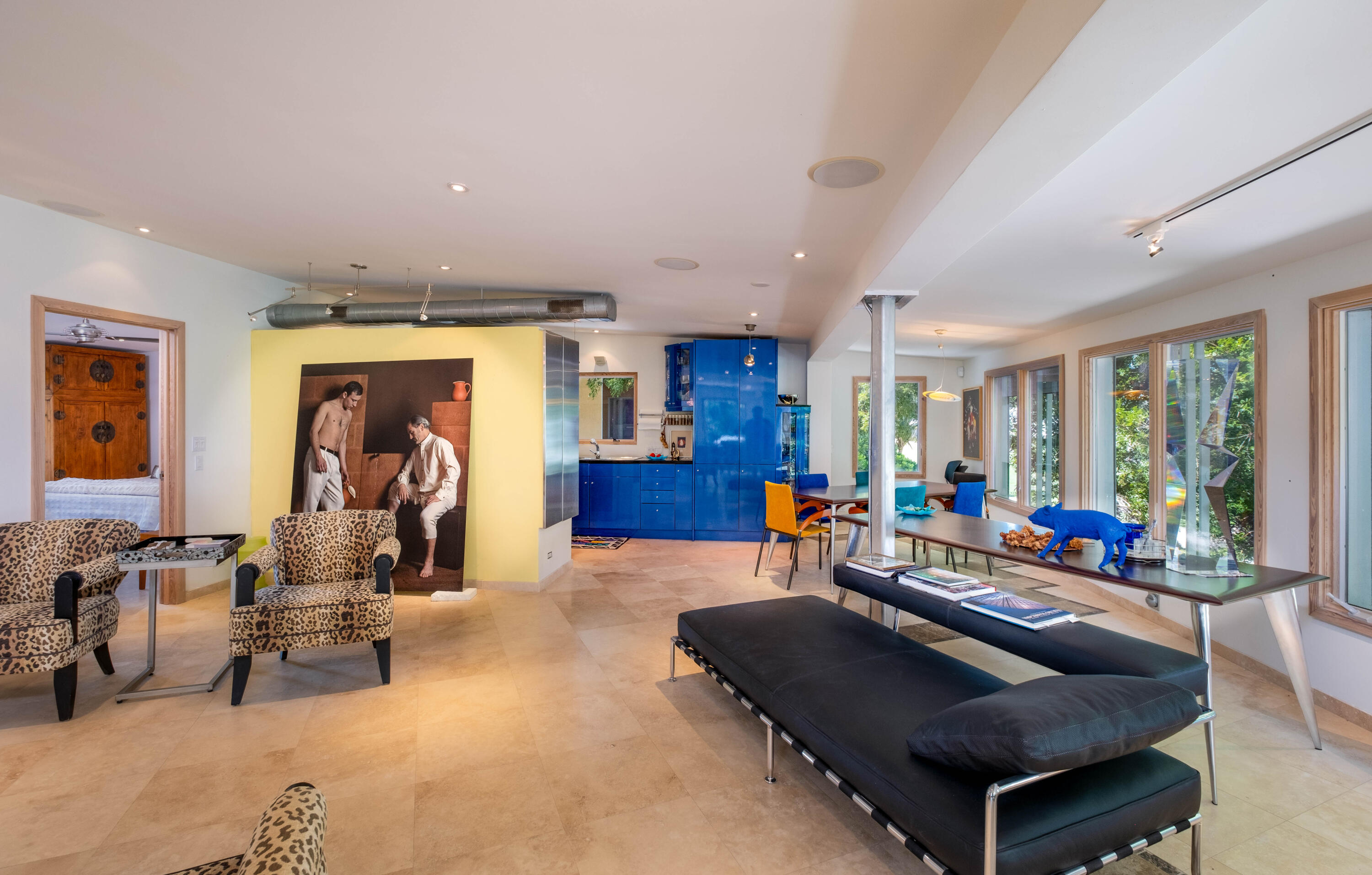 180 South Airport Road Tavernier, FL 33070 - Photo 9 of 33 a living room with furniture and a large window