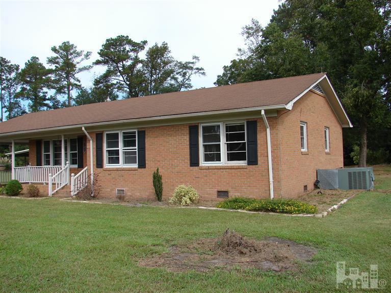 127 Gordon Road Clinton, NC 28328 - Photo 2 of 14 Additional Photo