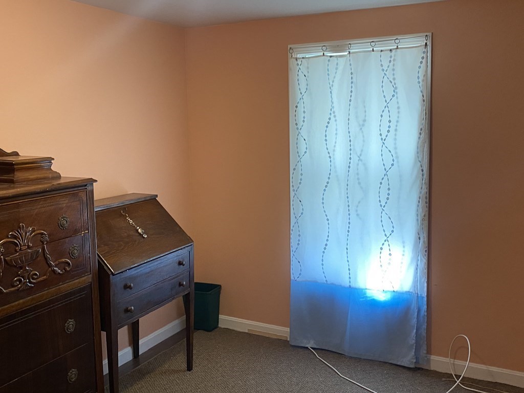 69 Holly Road Taunton, MA 02780 - Photo 13 of 20 Gallery Image 13