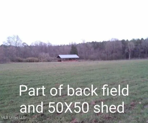 $160,000 | 1201 Vfw Road, Lake, MS 39092