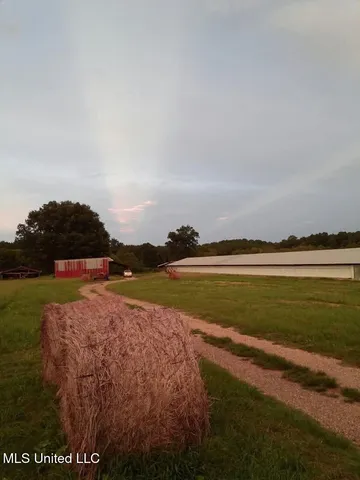 $160,000 | 1201 Vfw Road, Lake, MS 39092