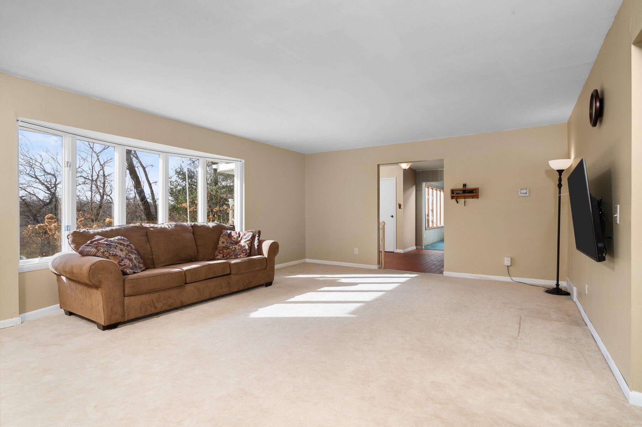 21110 Kaiser Road Gregory, MI 48137 - Photo 7 of 73 35-web-or-mls-DSC02544