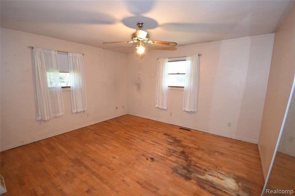 11057 Hogan Road Gaines, MI 48436 - Photo 12 of 17