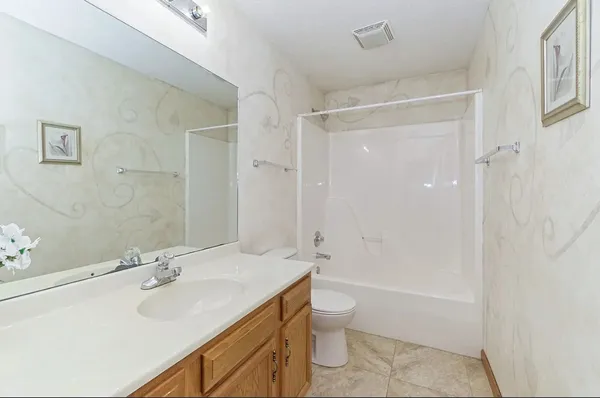 $274,900 | 3514 Wilder Drive, Bloomington, IL 61704