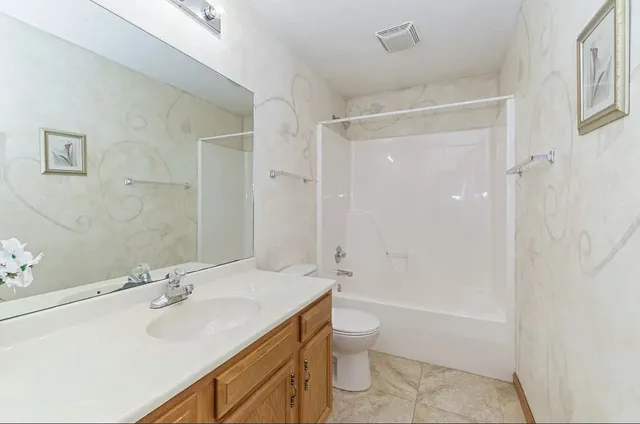 $280,000 | 3514 Wilder Drive, Bloomington, IL 61704