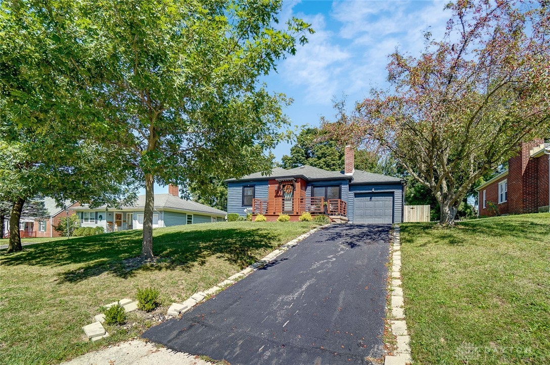 710 West Harding Road Springfield, OH 45504 - Photo 2 of 29 Gallery Image 2