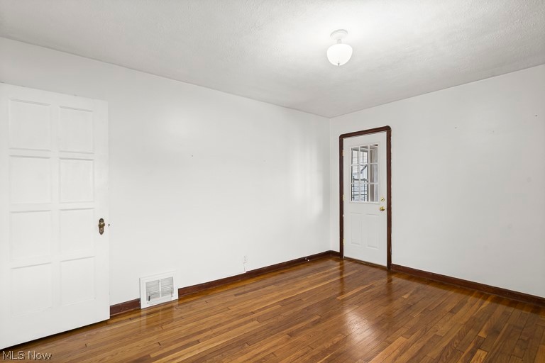 3679 Warren Road Cleveland, OH 44111 - Photo 16 of 32 Gallery Image 16