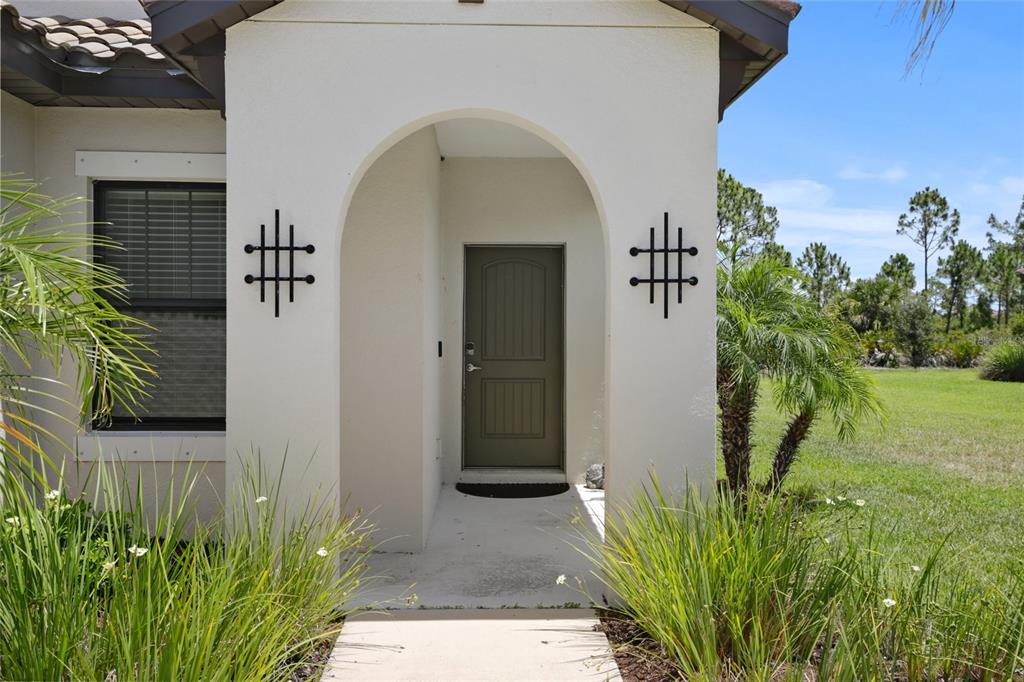 260 Brienza Loop Nokomis, FL 34275 - Photo 4 of 50