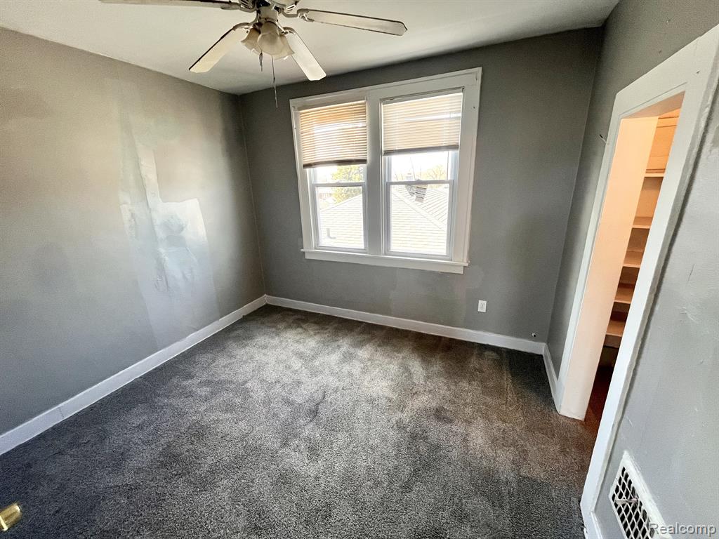 7544 Theut Avenue Warren, MI 48091 - Photo 15 of 16