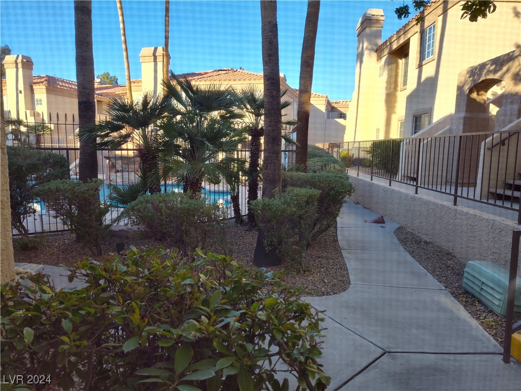 1851 Hillpointe Road, Unit 1511 Henderson, NV 89074 - Photo 1 of 10 Front Door Walkway