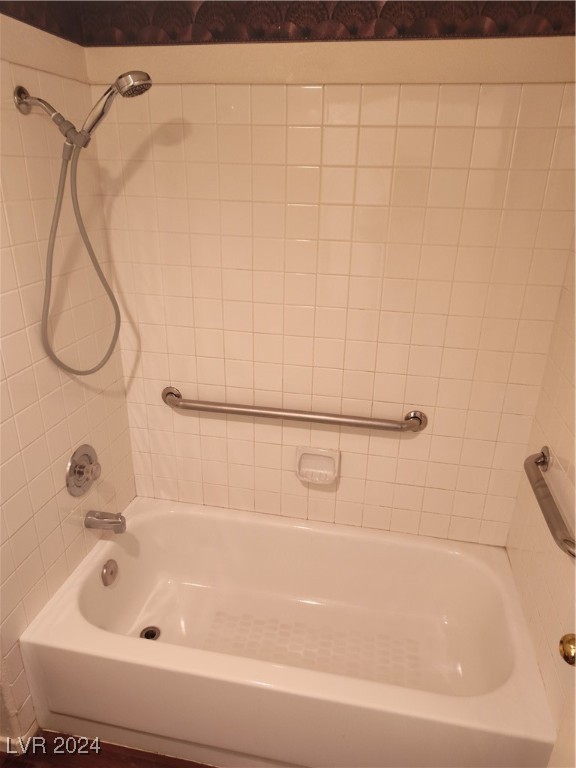 1851 Hillpointe Road, Unit 1511 Henderson, NV 89074 - Photo 7 of 10 Clean as could be, full baths in primary and secondary baths.