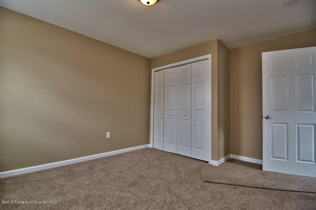 111 South Ridge Street Taylor, PA 18517 - Photo 21 of 29 Gallery Image 21