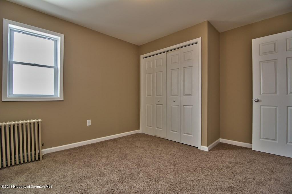 111 South Ridge Street Taylor, PA 18517 - Photo 23 of 29 Gallery Image 23