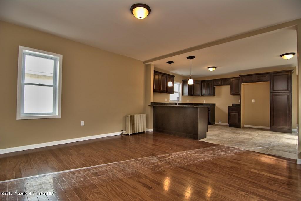 111 South Ridge Street Taylor, PA 18517 - Photo 7 of 29 Gallery Image 7