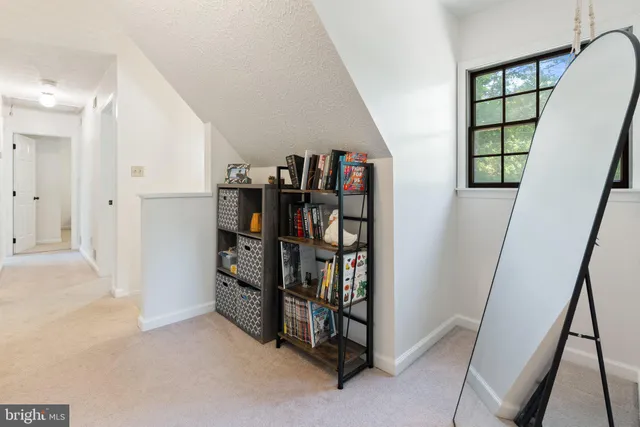 $379,999 | 103 Masters Drive, Cross Junction, VA 22625