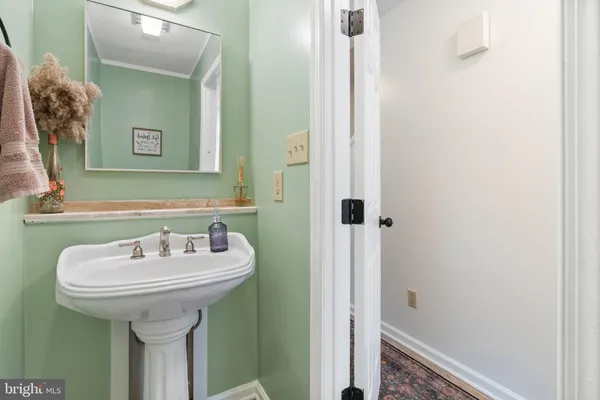 $369,999 | 103 Masters Drive, Cross Junction, VA 22625
