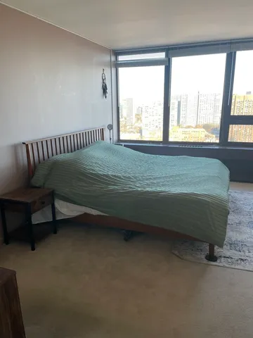 $199,900 | 3930 North Pine Grove Avenue, Unit 2405, Chicago, IL 60613