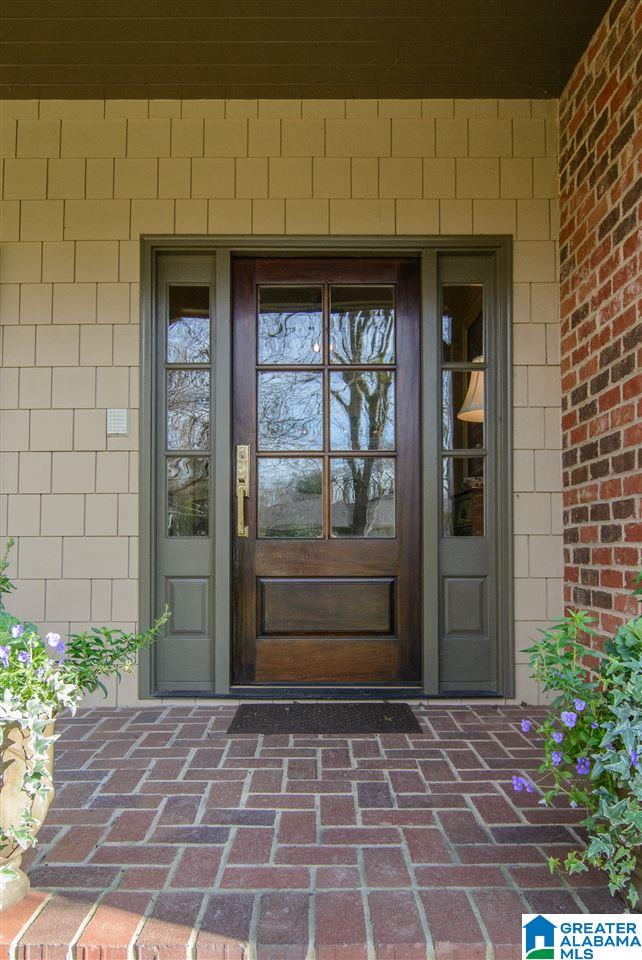 36 Crestview Circle Birmingham, AL 35213 - Photo 3 of 48