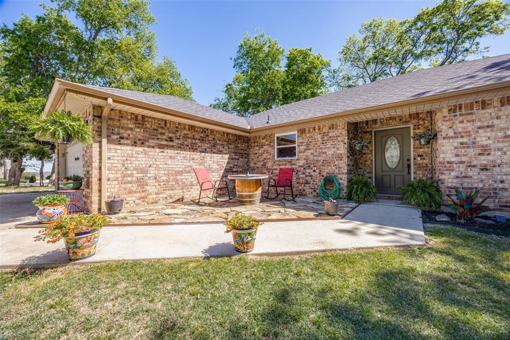 213 High Ridge Blue Ridge, TX 75424 - Photo 2 of 26