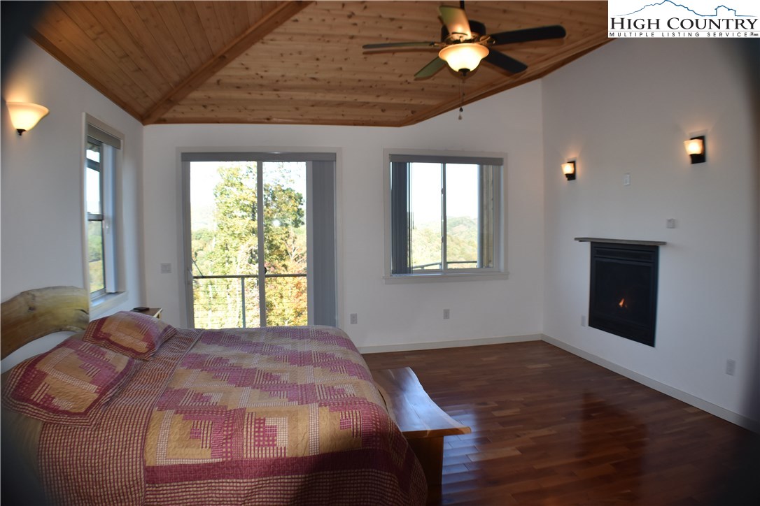 895 Little Windfall Road Lansing, NC 28643 - Photo 24 of 50