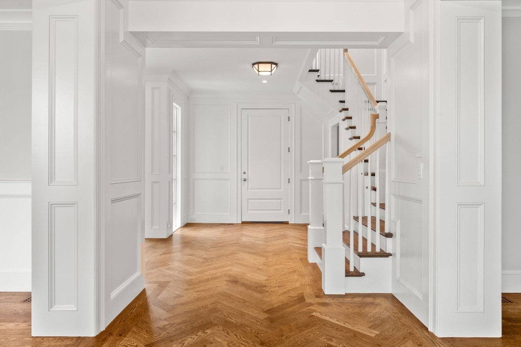 61 Heath Street Brookline, MA 02467 - Photo 22 of 40 a view of a interior of house