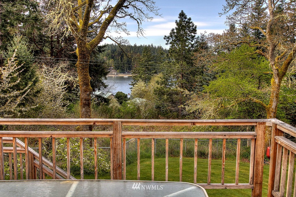 18204 Bayview Road Northwest Vaughn, WA 98394 - Photo 3 of 14