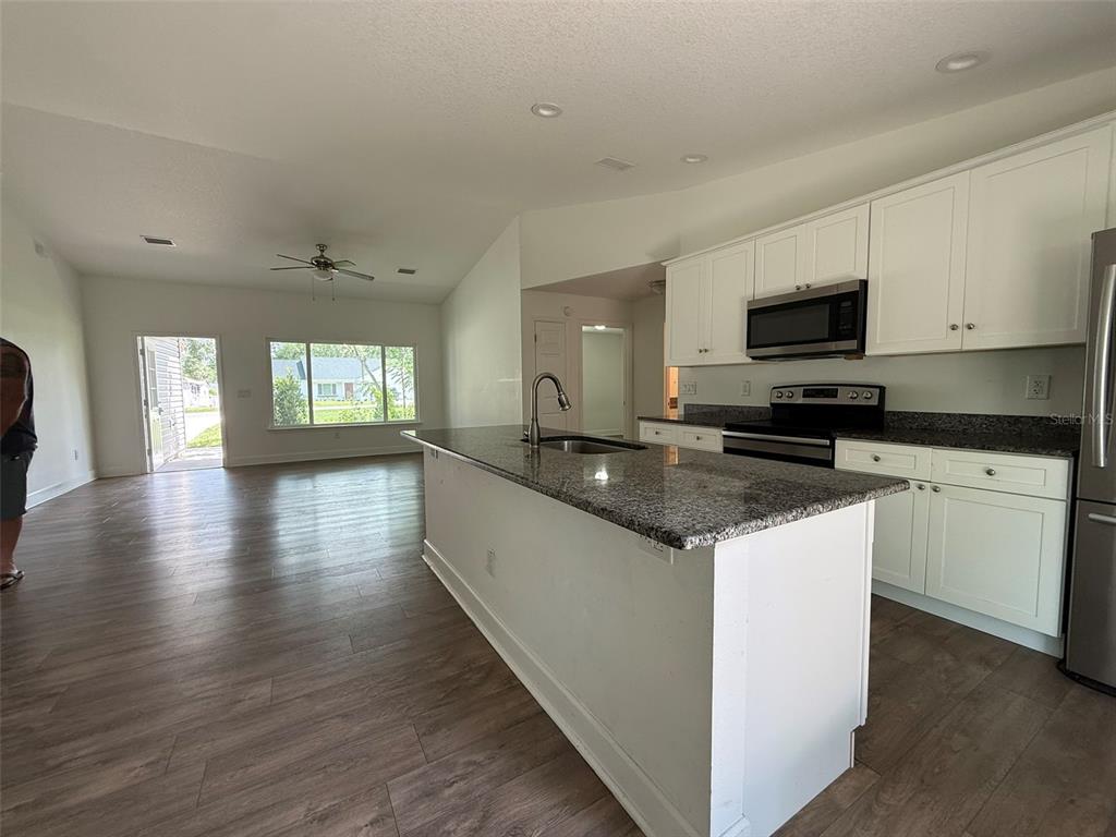 13128 Northeast 7th Loop Silver Springs, FL 34488 - Photo 7 of 34 Gallery Image 7