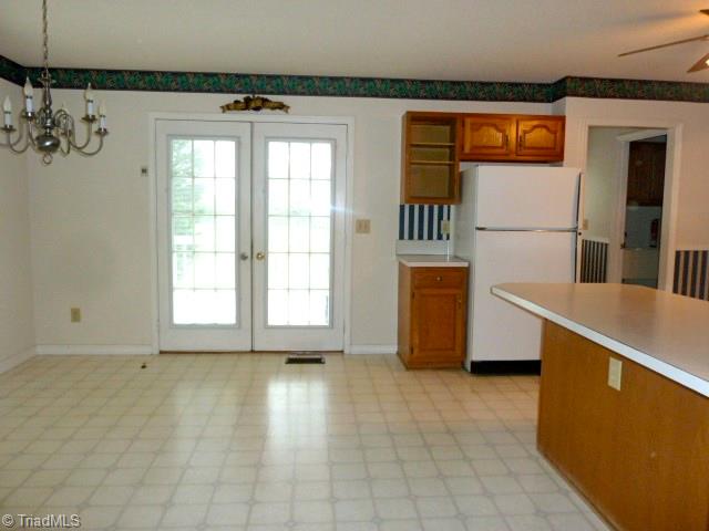 877 Dr Zimmerman Road Lexington, NC 27295 - Photo 2 of 30 Gallery Image 2