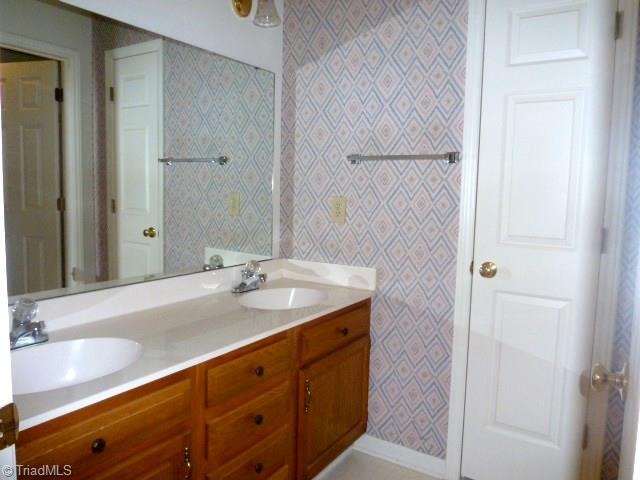877 Dr Zimmerman Road Lexington, NC 27295 - Photo 13 of 30 Gallery Image 13