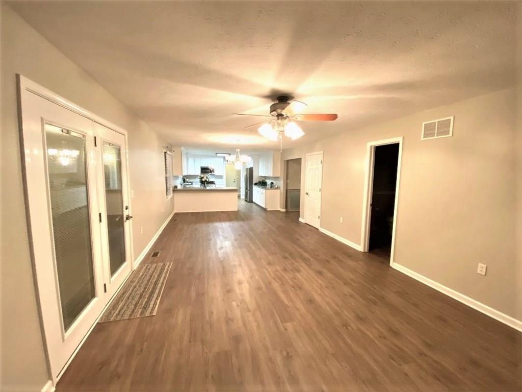 7777 West Deaver Road Columbus, IN 47201 - Photo 15 of 44 Gallery Image 15