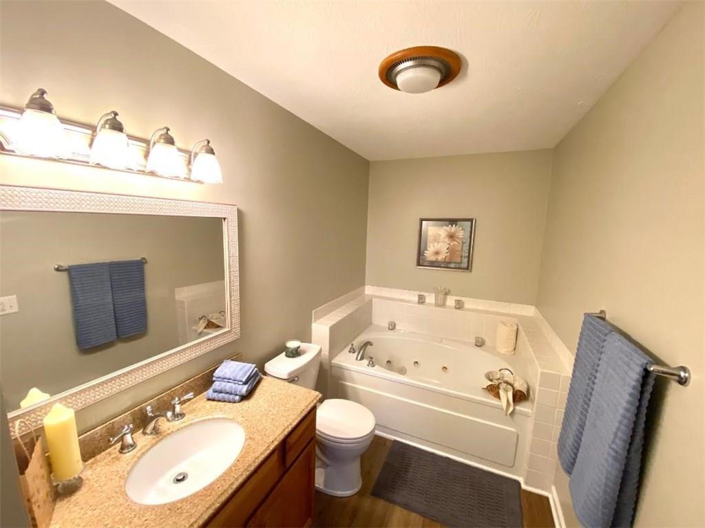 7777 West Deaver Road Columbus, IN 47201 - Photo 20 of 44 Gallery Image 20
