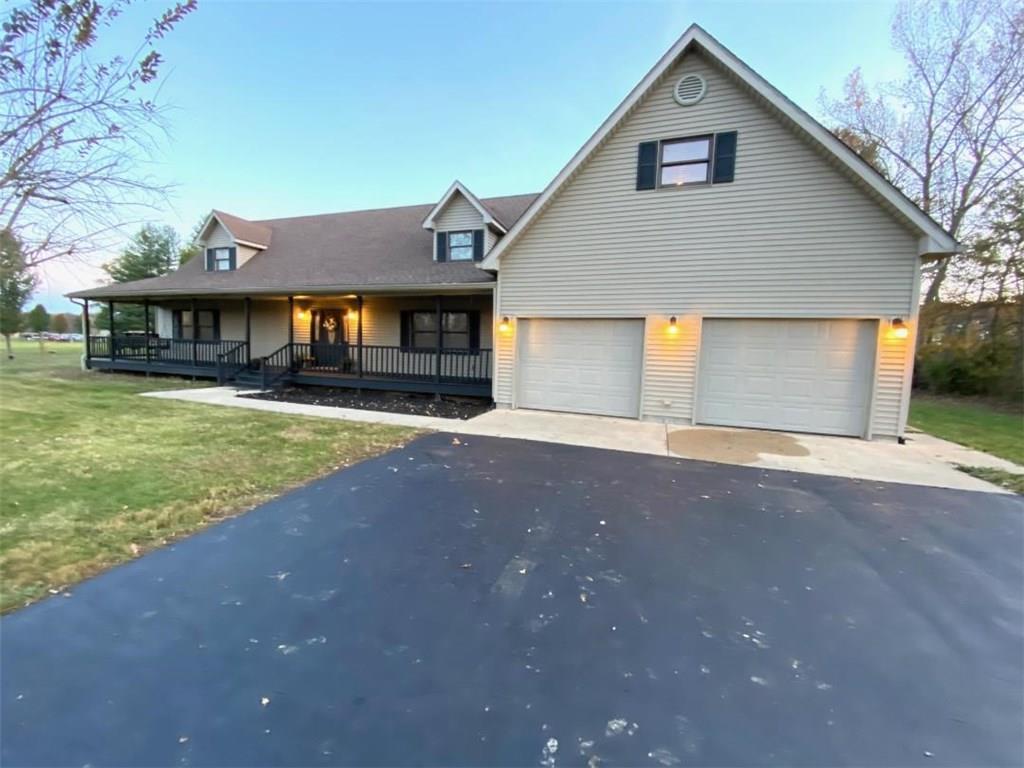 7777 West Deaver Road Columbus, IN 47201 - Photo 43 of 44 Gallery Image 43
