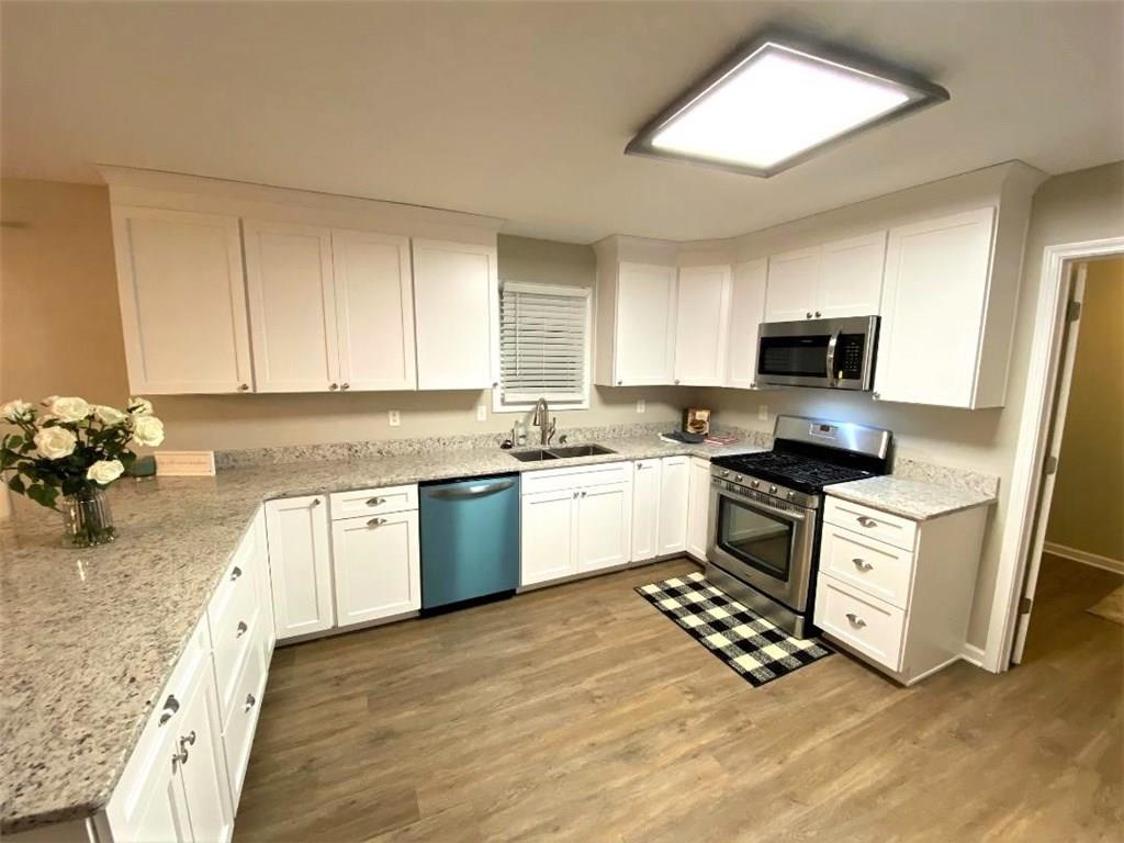 7777 West Deaver Road Columbus, IN 47201 - Photo 9 of 44 Gallery Image 9