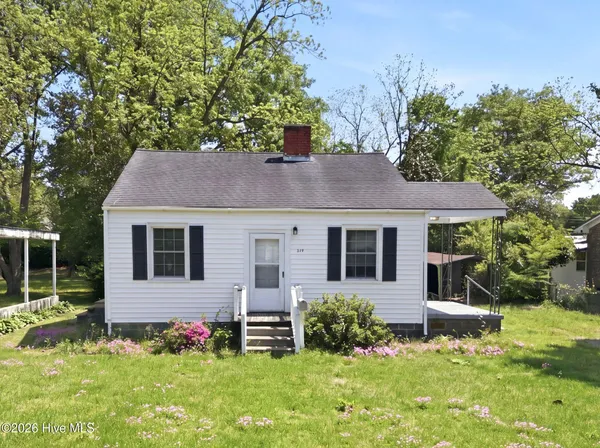 $179,983 | 519 National Ct Drive, New Bern, NC 28560