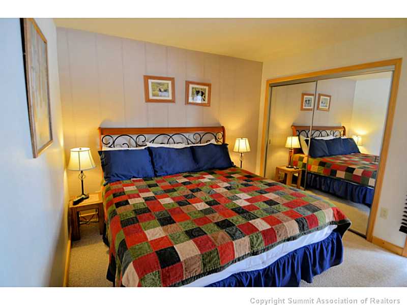 373 Wild Irishman Road, Unit 1076 Keystone, CO 80435 - Photo 5 of 25 Bedroom. Relaxing and quiet master bedroom
