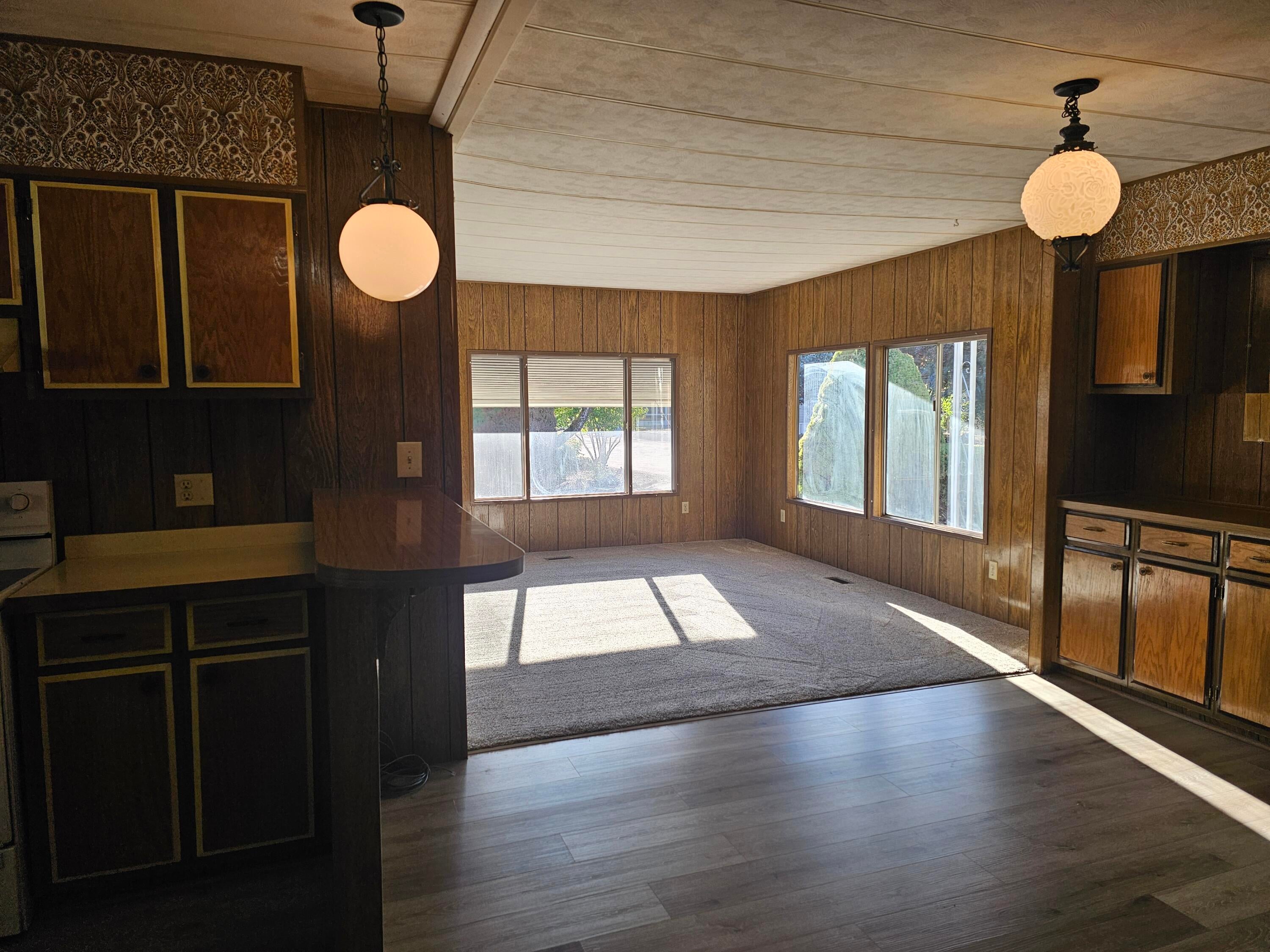 3955 South Stage Road, Unit 19 Medford, OR 97501 - Photo 12 of 22 20240924_084424 (2)