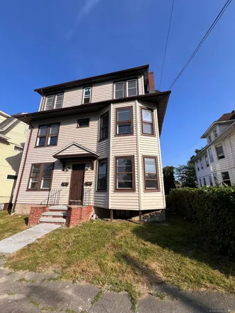 $2,000 | 33 Marion Street, Bridgeport, CT 06606