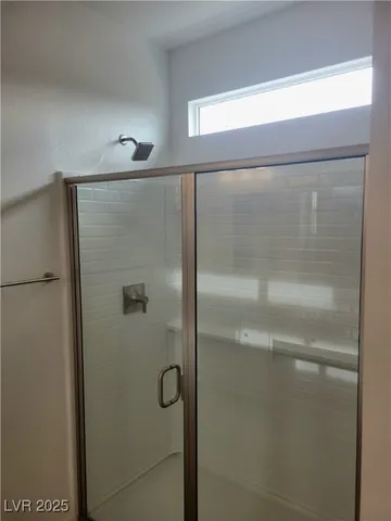 $2,350 | 187 Jaldena Lane, Henderson, NV 89011