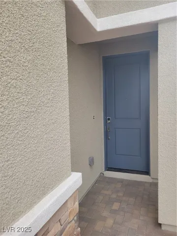 $2,350 | 187 Jaldena Lane, Henderson, NV 89011